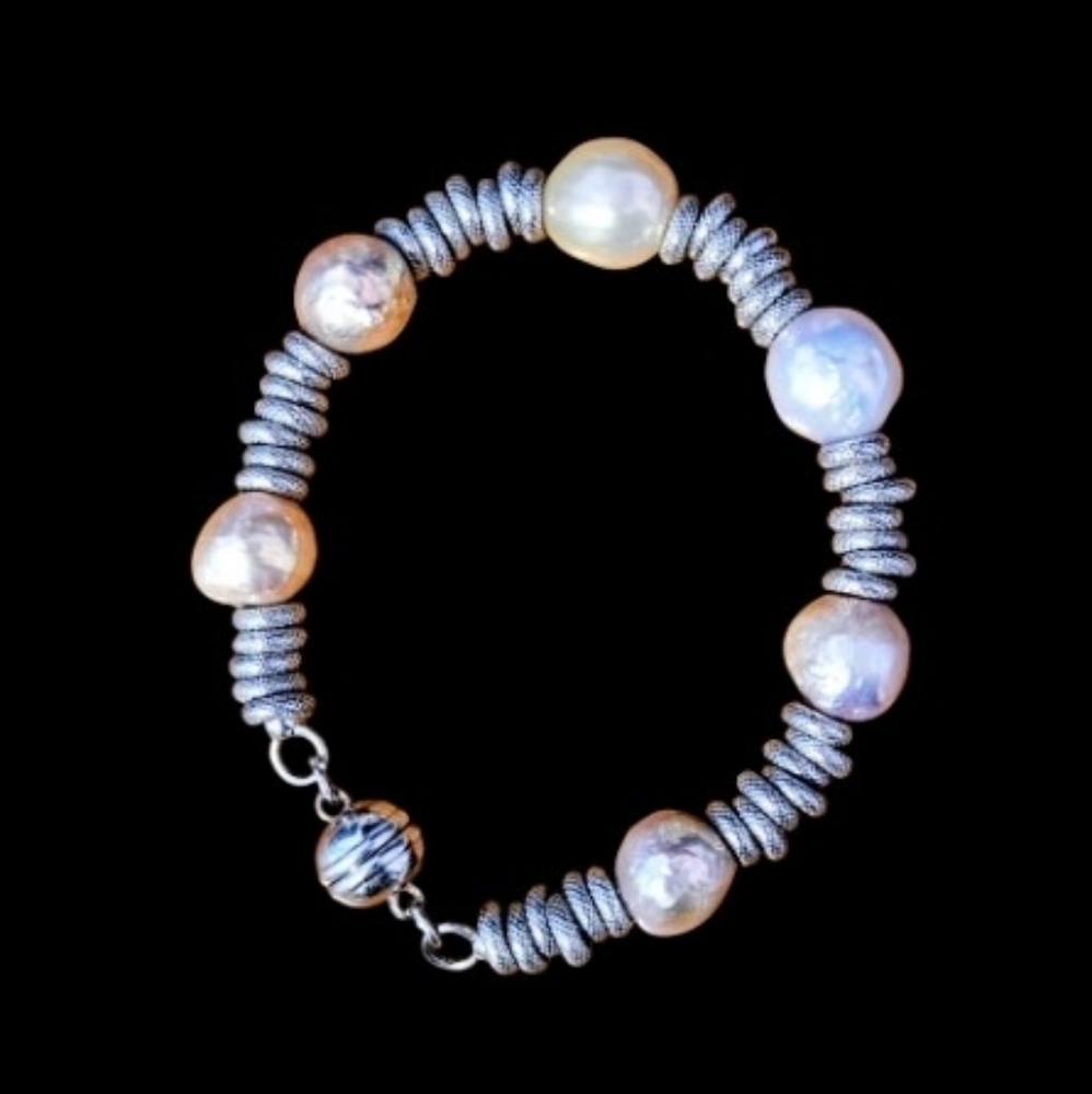 8" Honora Ming Cultured Pearl Sterling Silver textured circles bracelet. NO BOX
